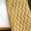 [Flying in the Wind] 3PC Vermicelli-Quilted Patchwork Quilt Set (Full/Queen Size)